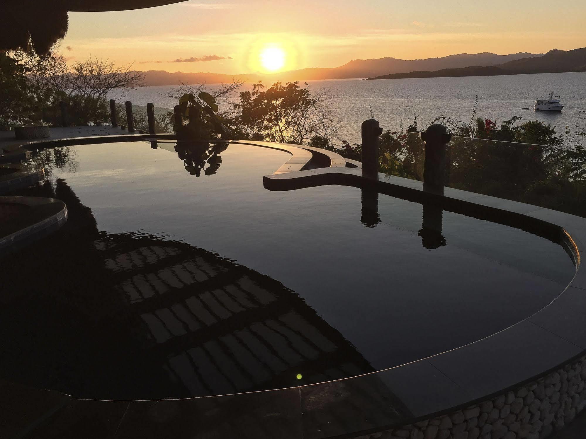 Hotel Noanoa Island (Adults Only) Taytay  Esterno foto